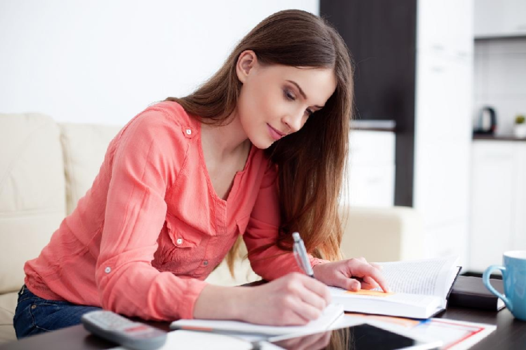 How to use essay writing services to improve the business?
