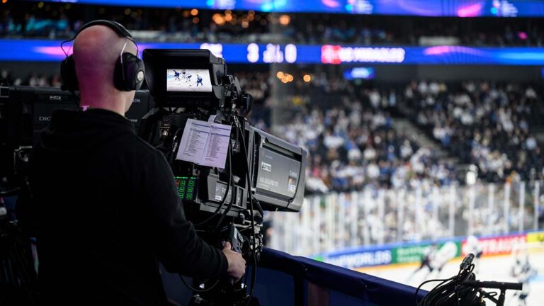 Behind the Mic: Exploring the Technology and Talent Driving Sports Broadcasting Today